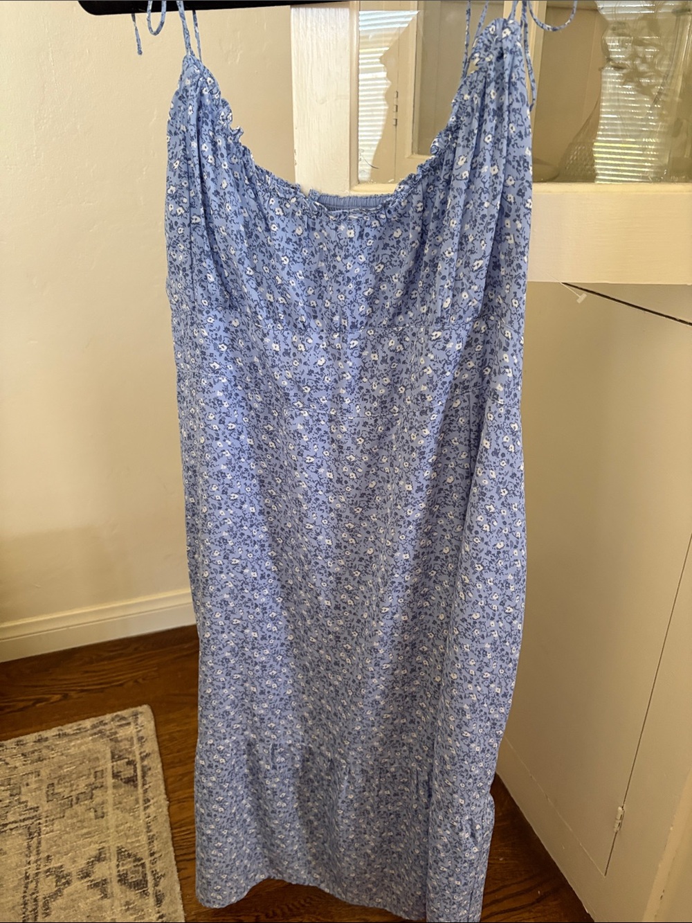 Abercrombie & Fitch blue floral midi dress - Picture 3 of 6